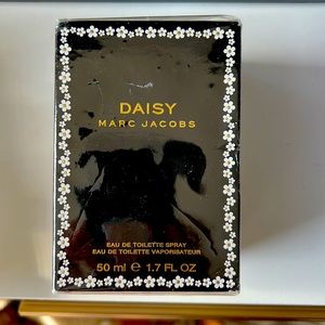 Marc Jacobs “Daisy” Black EDT - 50 ml 1.7 FL OZ